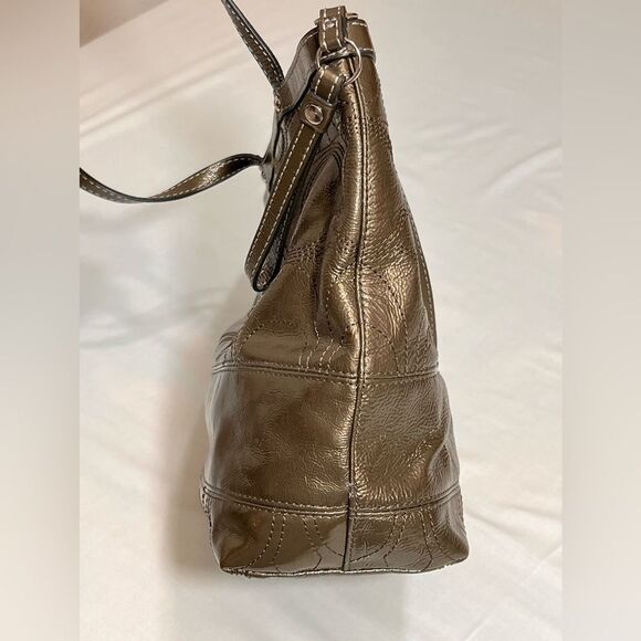 Coach Green Patent Leather Shoulder Bag - Picture 5 of 14